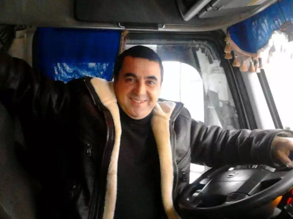  -,   Azam, 34 ,   ,   , c 