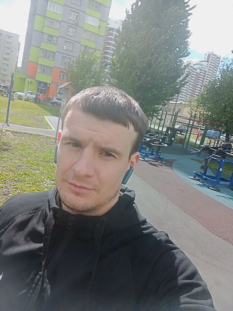  46618532  , 35 ,    