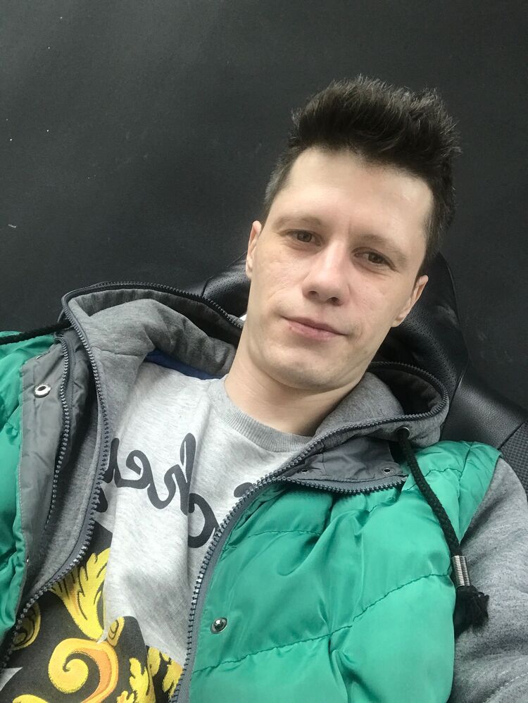  ,   Stas, 31 ,   ,   