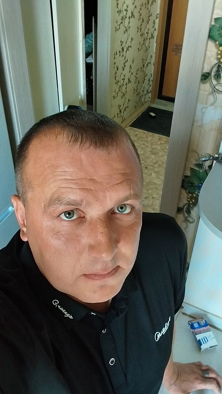  ,   Igor, 39 ,   ,   , c 