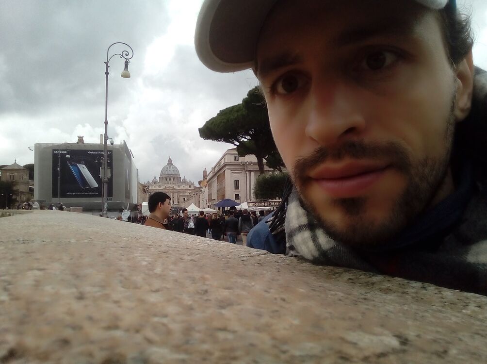 53820152  Alex, 41 ,    