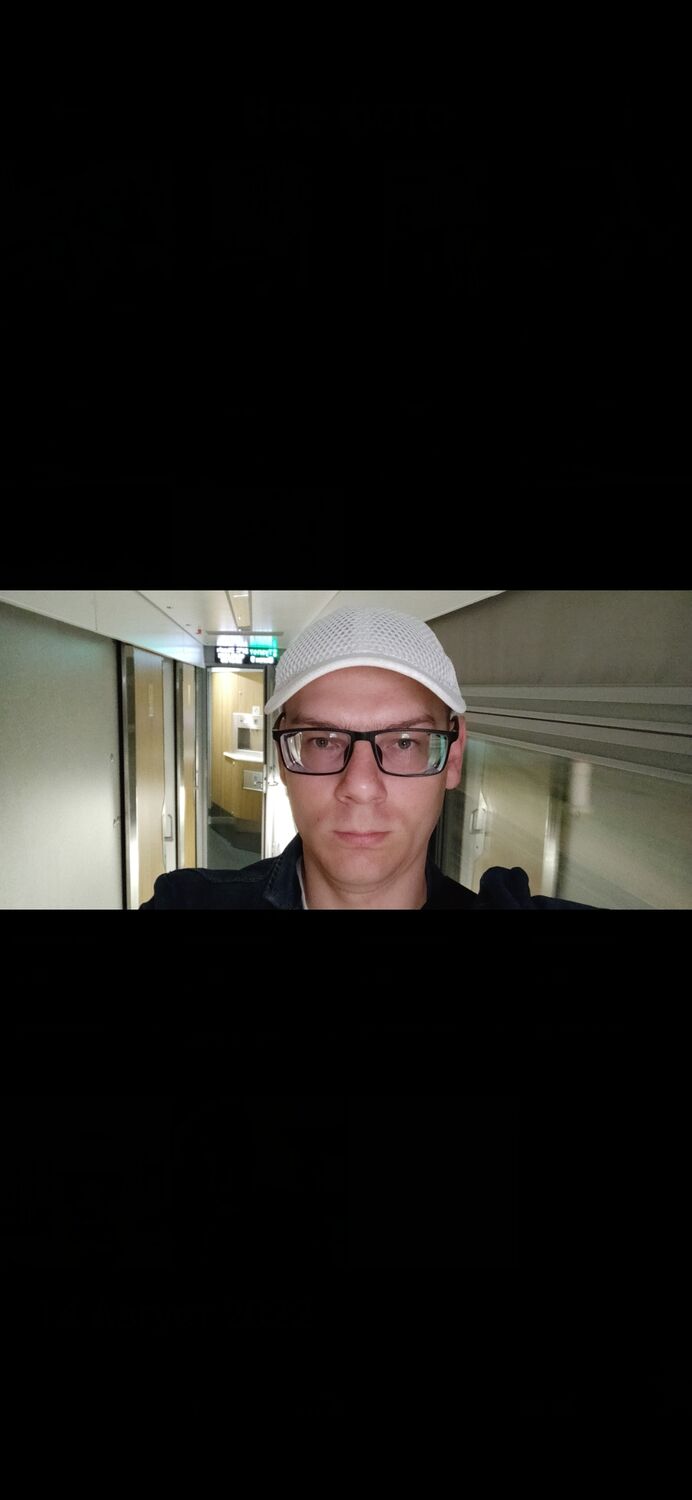  44716232  Evgeny, 37 ,    Deleted