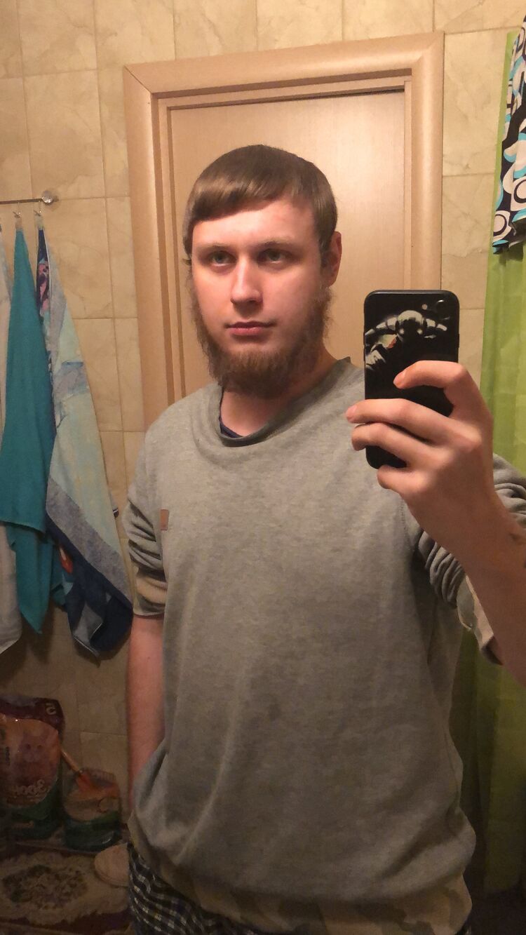  48615072  , 28 ,    