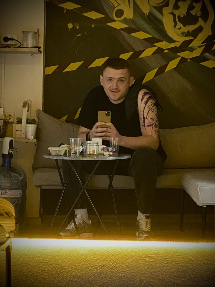  42690552  , 29 ,    