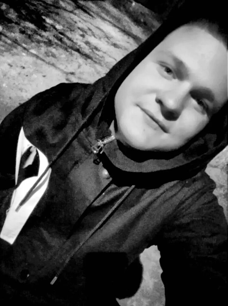  27406142  Egor, 27 ,    