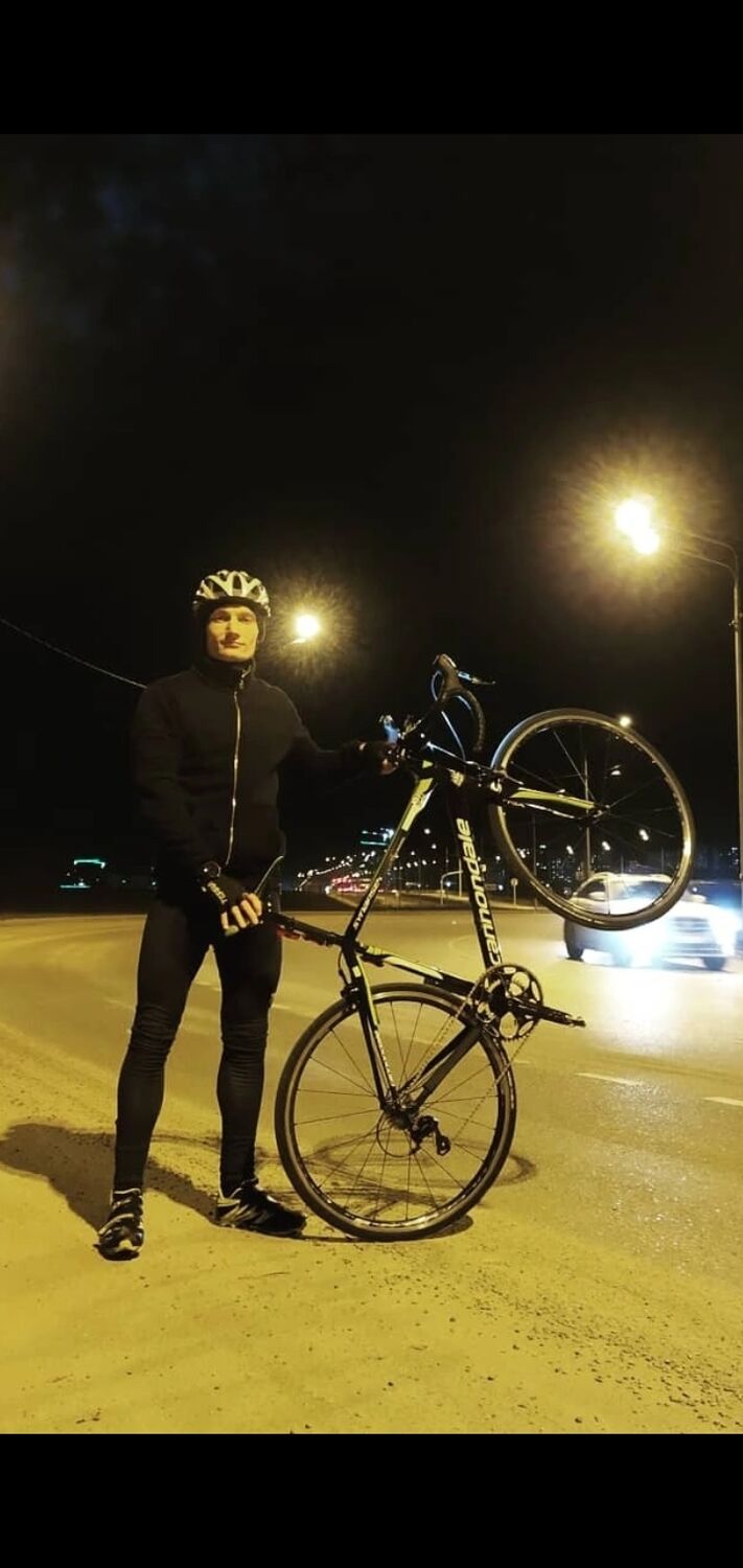  ,   Maxim, 33 ,   ,   