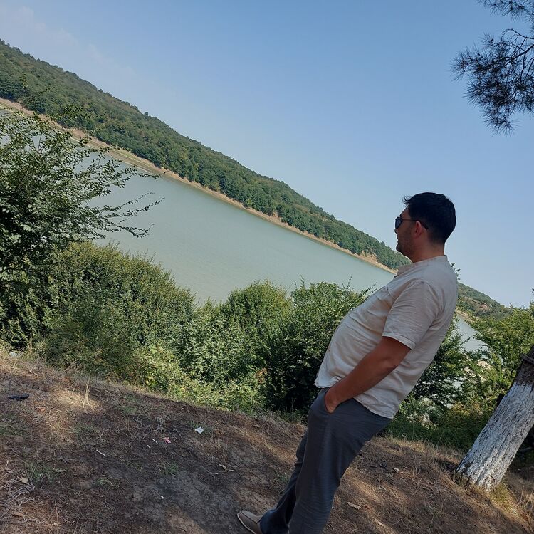  ,   Vuqar, 41 ,   ,   , c 