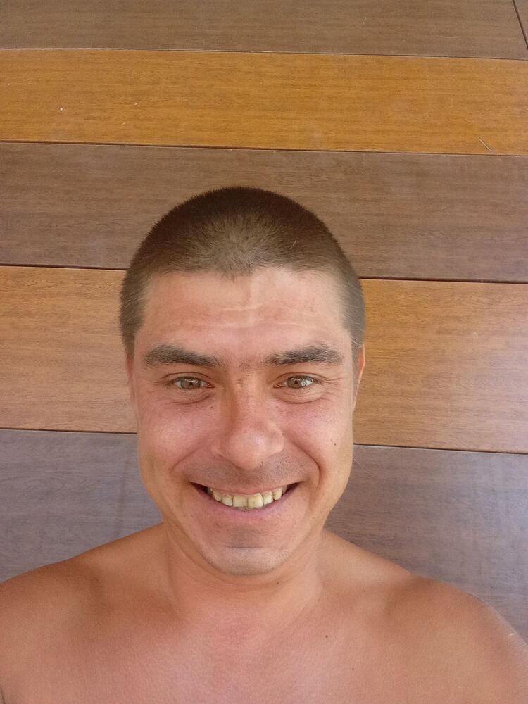  45809552  , 37 ,    