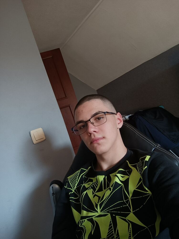 ���� 30585702 ����� ������, 23 ����, ���� ���������� � ������