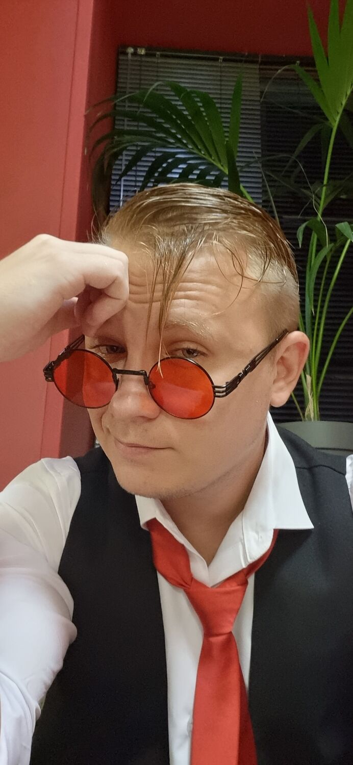  ,   PascalKeller, 28 ,   ,   