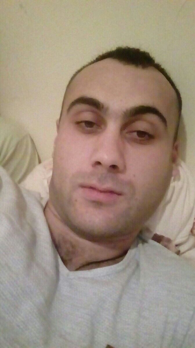  ,   Jan goia, 32 ,   ,   , c 