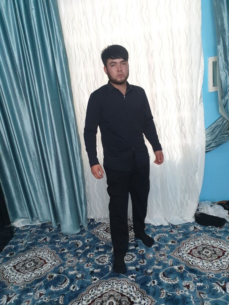  45662112  Ozodbek, 25 ,    