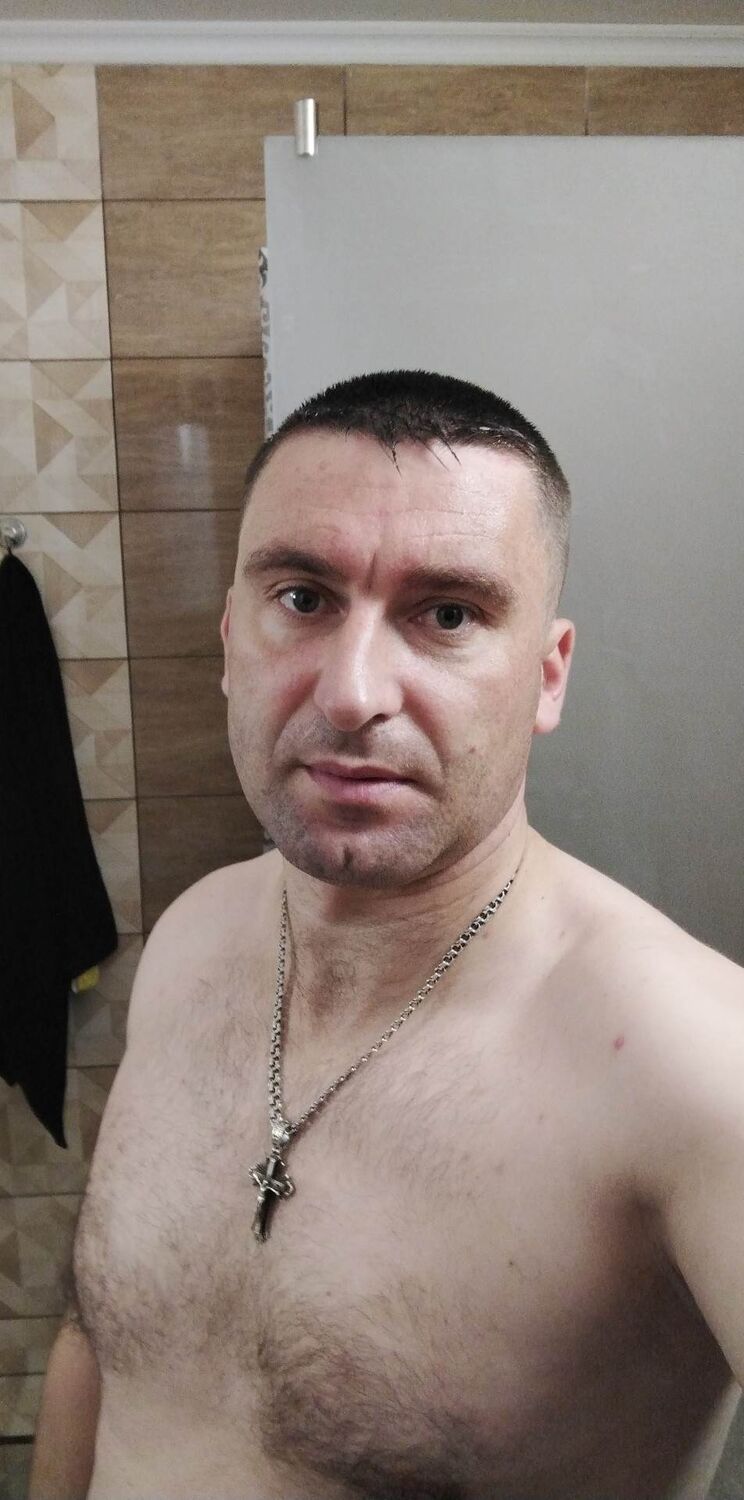  39957052  , 35 ,    