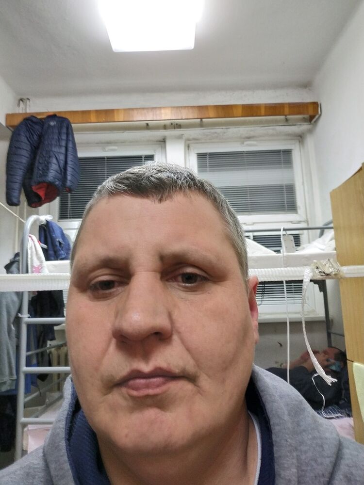  15436922  , 50 ,    Praha