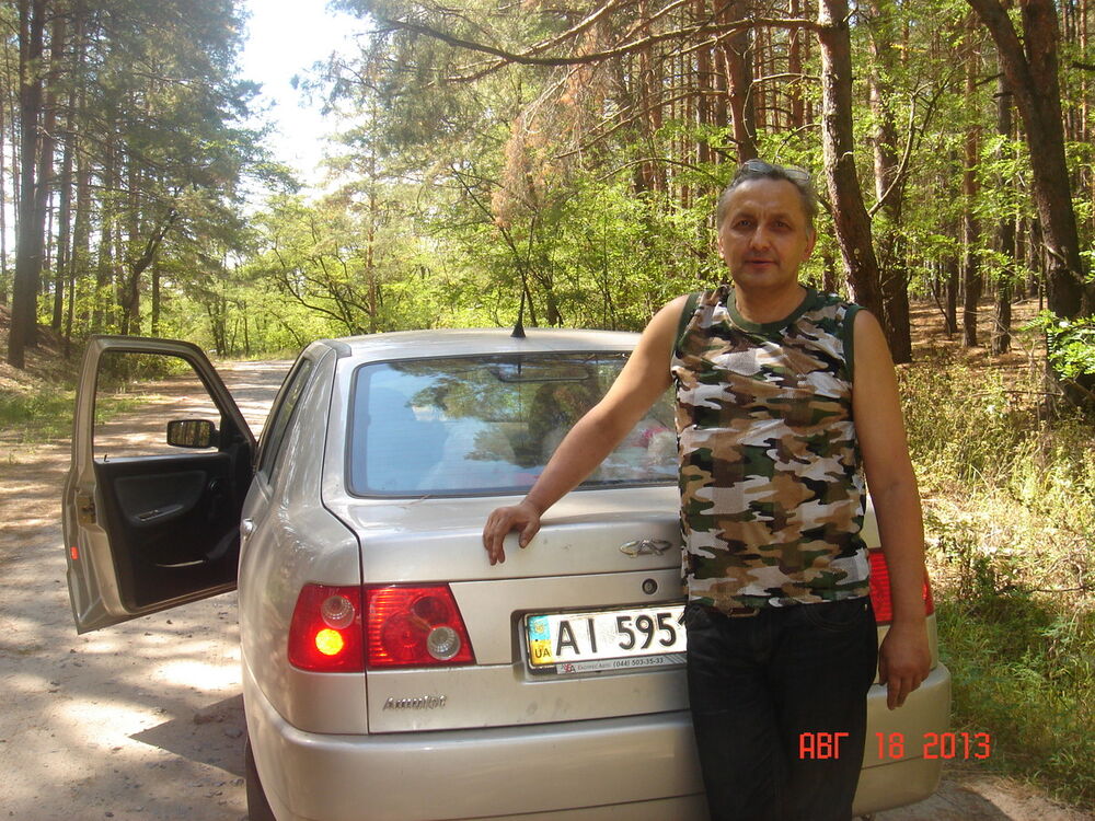  4746272  Alexander, 60 ,    