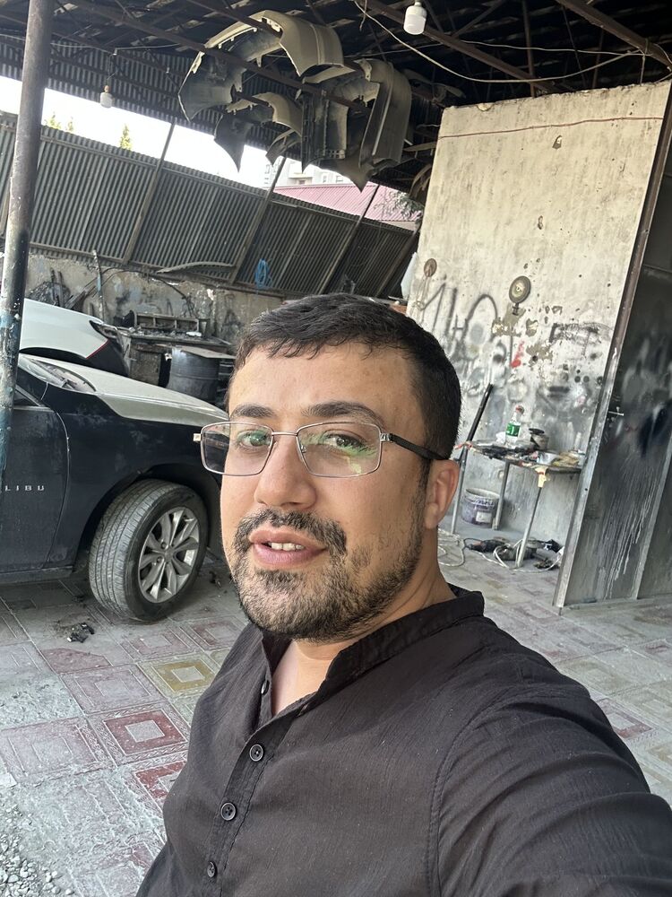  45957982  Seymur, 33 ,    