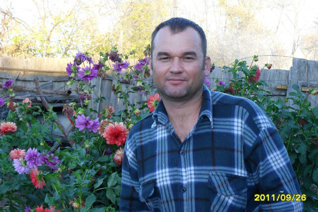  ,   Nikola, 51 ,   ,   , c 