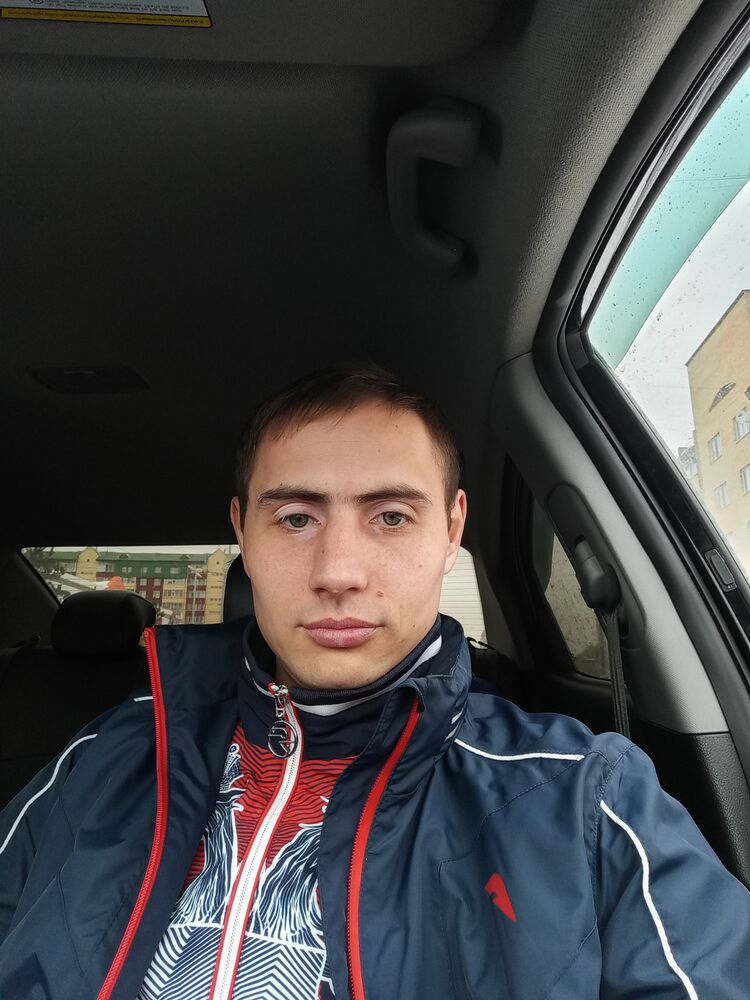  42938702  , 33 ,    