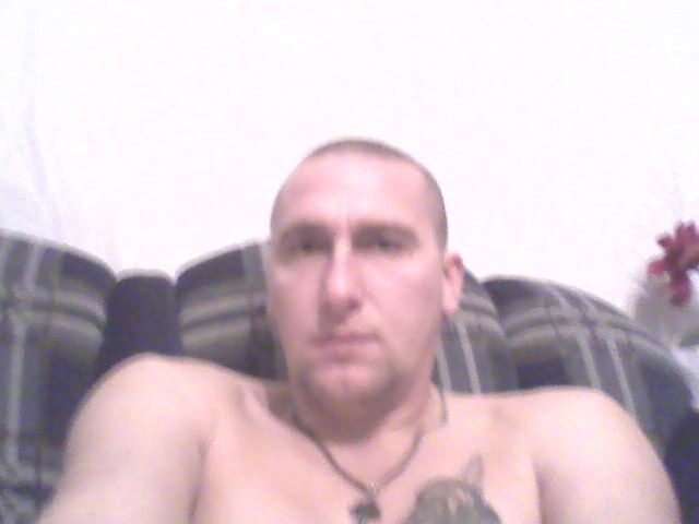  4068802  Gnus0, 48 ,    