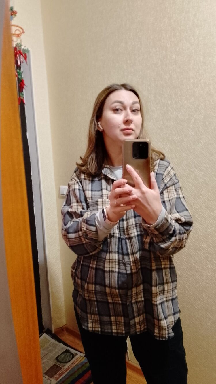  48426902  Elvira, 36 ,    