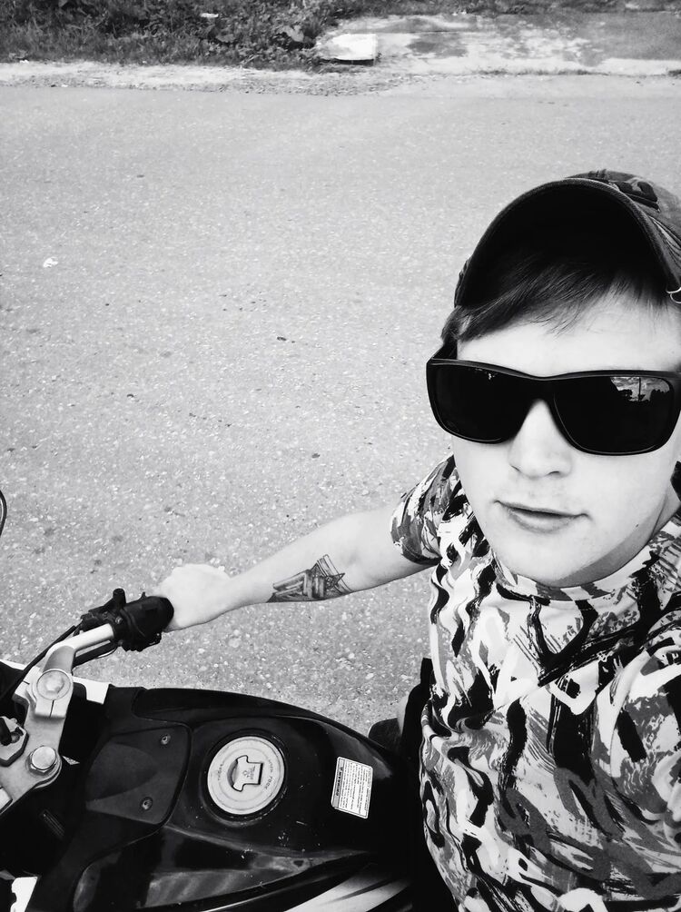  ,   Igor, 27 ,   ,   