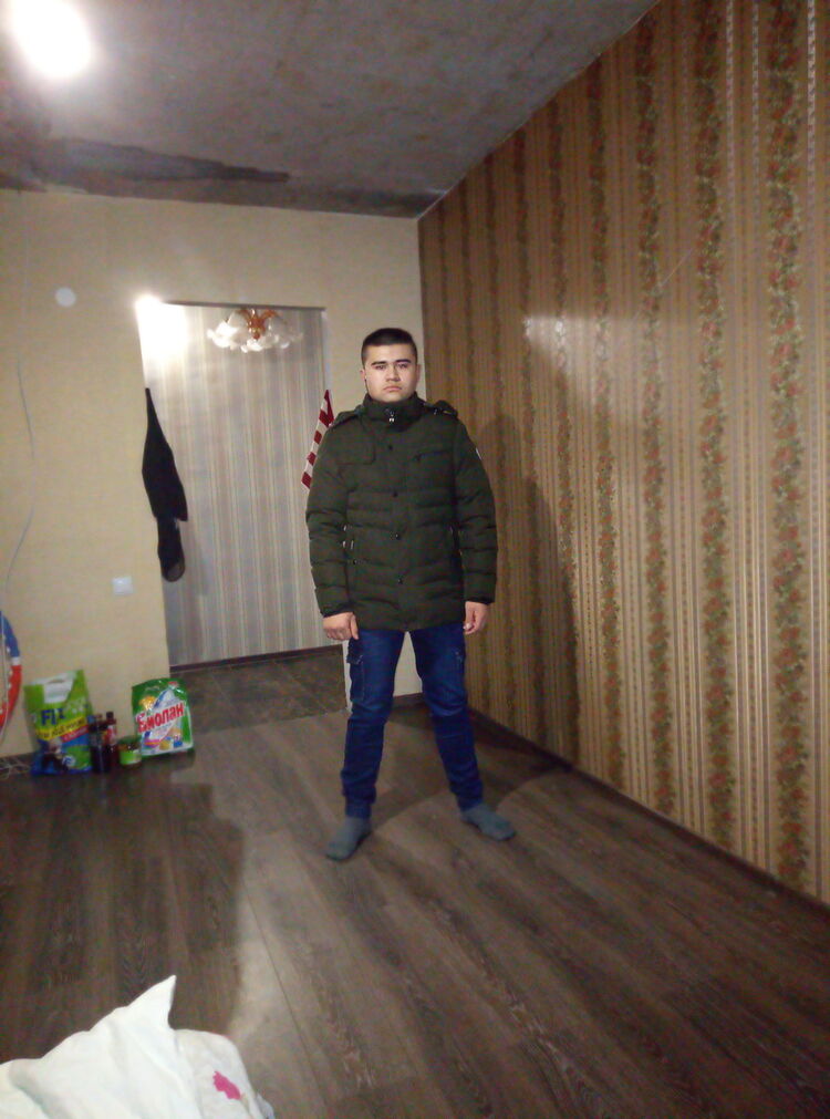  18698802  , 26 ,    -