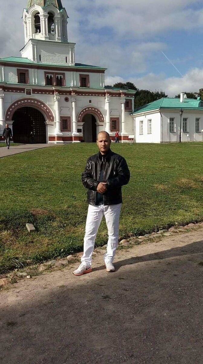  18143822  Marouane, 45 ,    