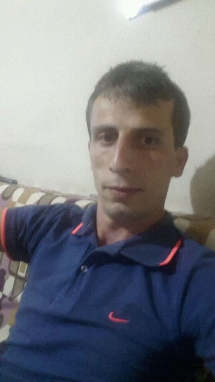  ,   Erkek, 43 ,   ,   