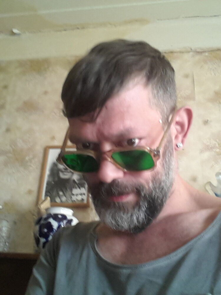  ,   Vano, 43 ,   