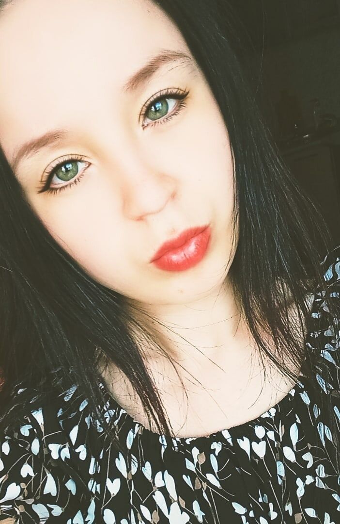  48205602  Ekaterina, 24 ,    