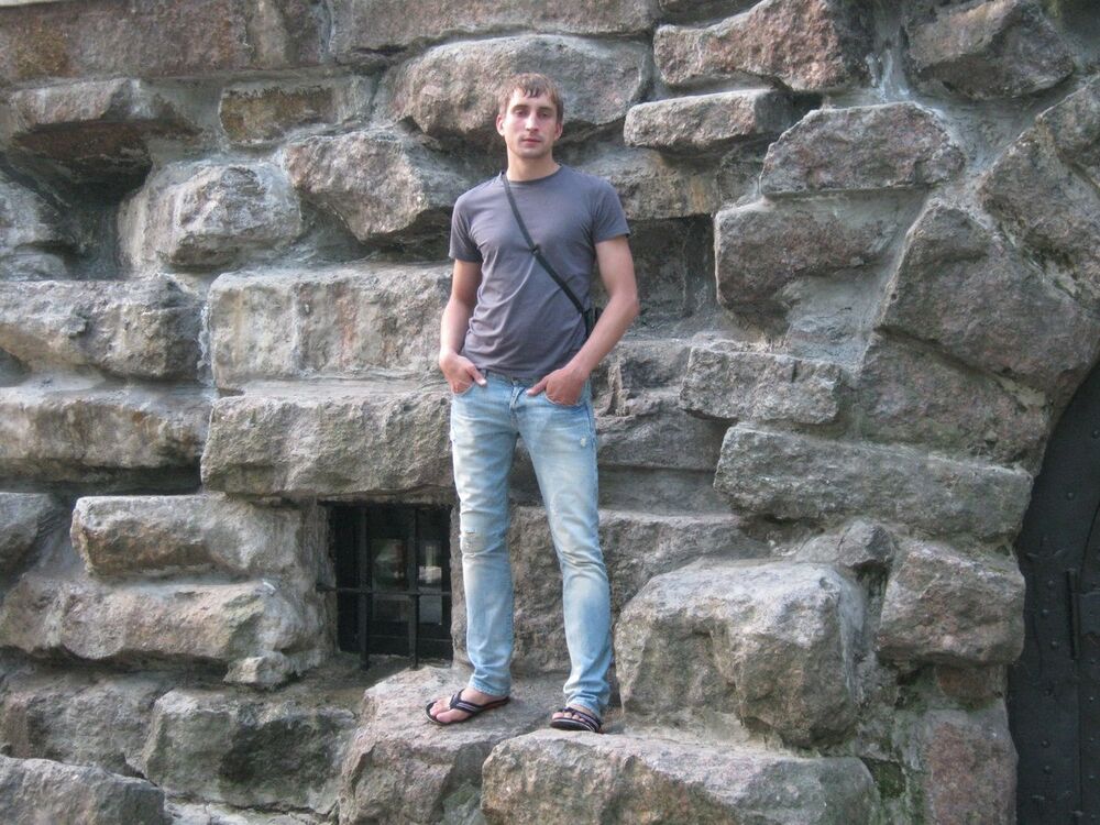  -,   Misha, 36 ,   