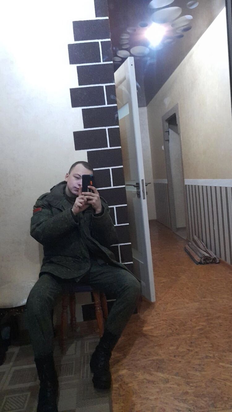  32831472  , 23 ,    