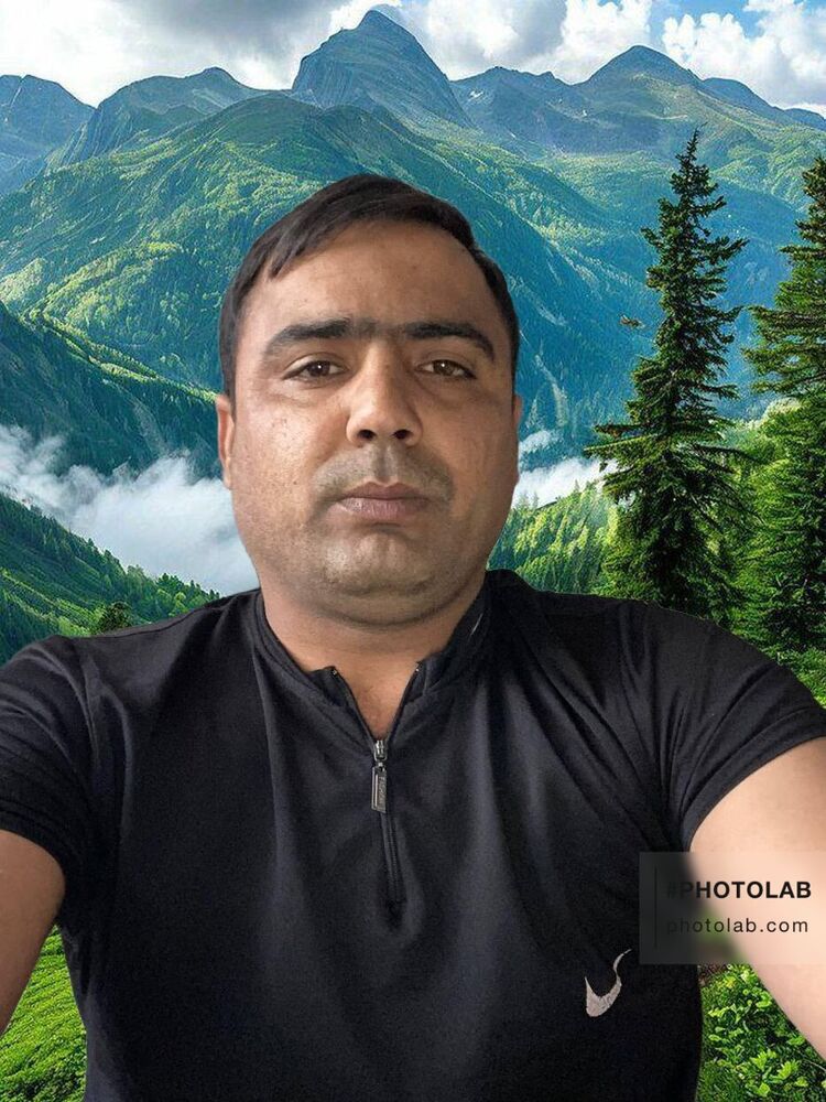  ,   Dilmurat, 35 ,   ,   