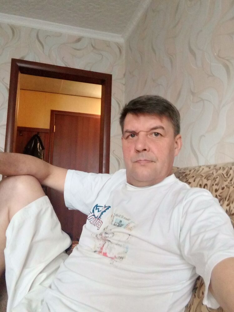  25203832  , 57 ,    