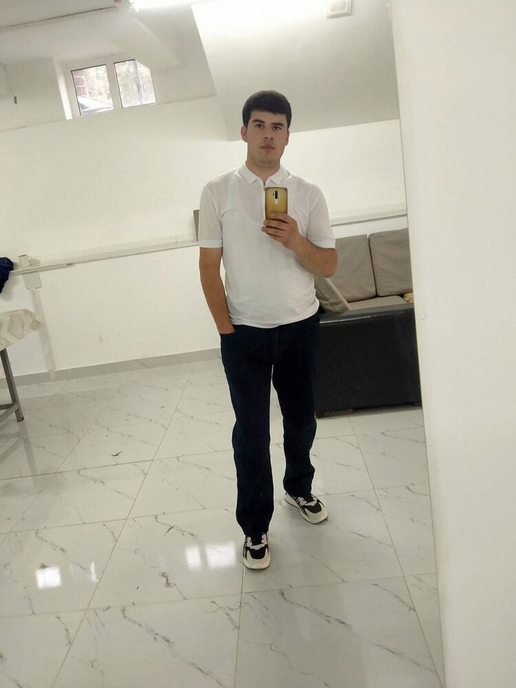  30558452  , 24 ,    