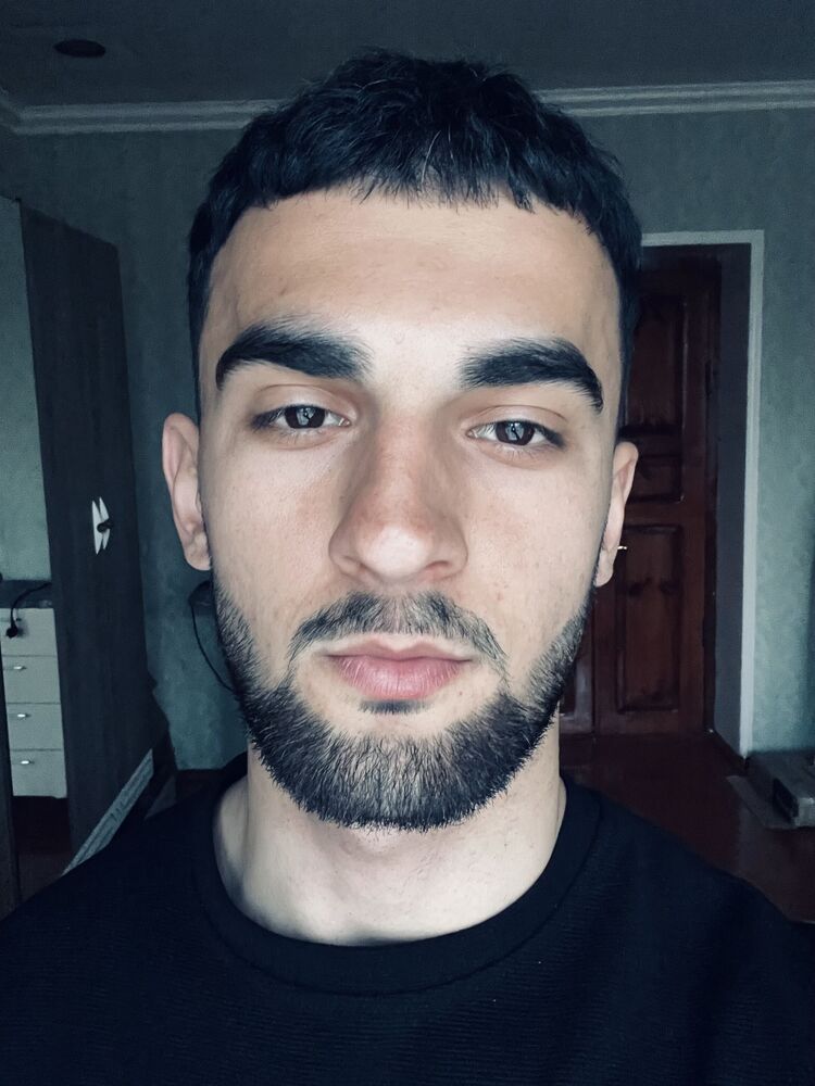  50799122  , 21 ,    New York City