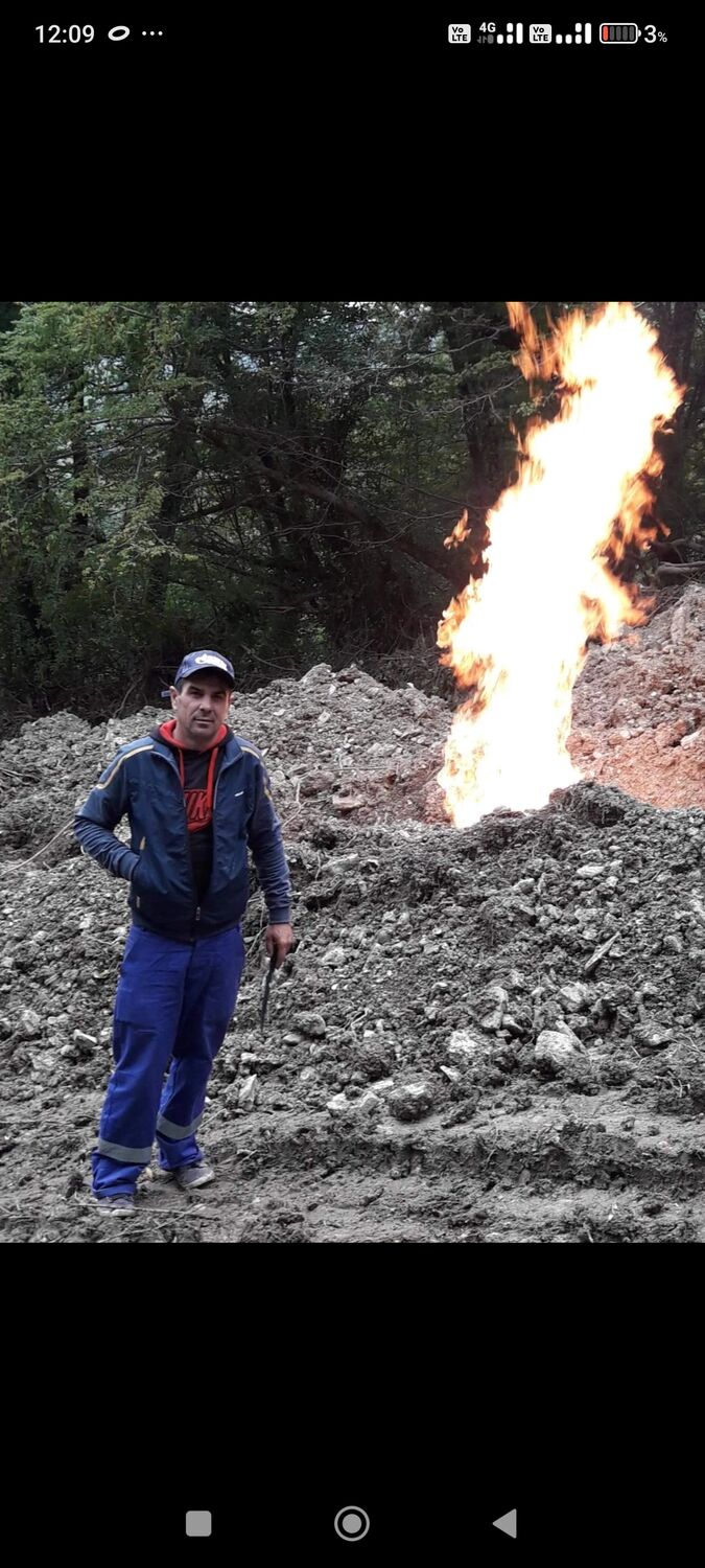  53960082  , 47 ,    Deleted