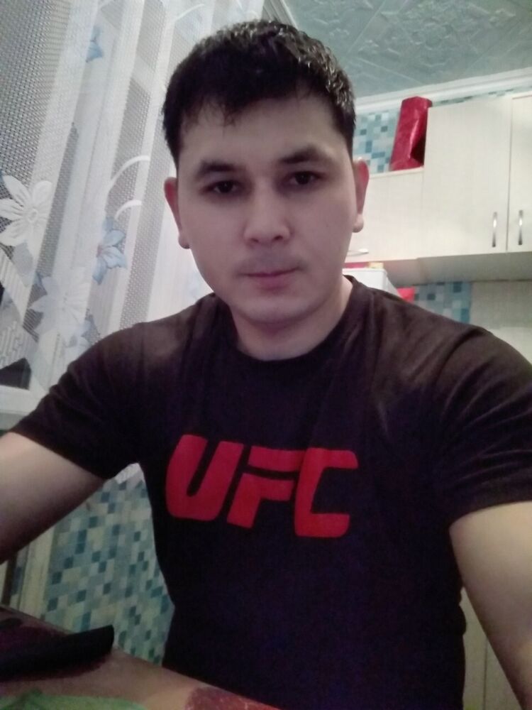  25208962  , 35 ,    