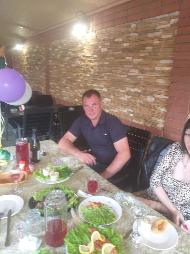  28516582  , 40 ,    -