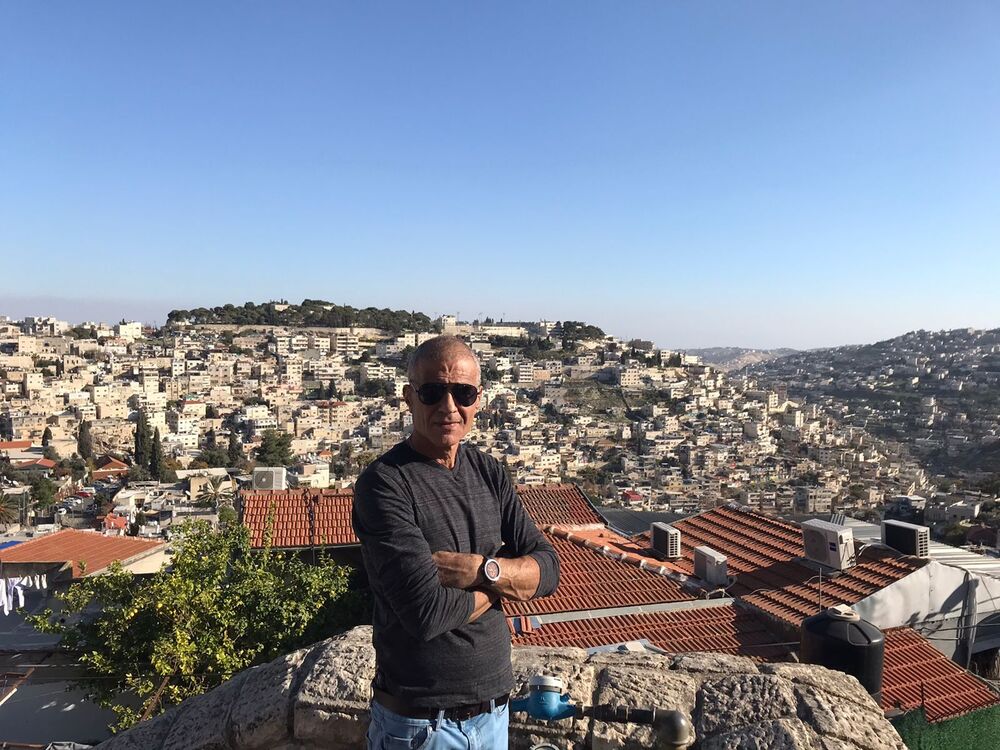 Tel Aviv-Yafo,   Ron, 60 ,   ,   