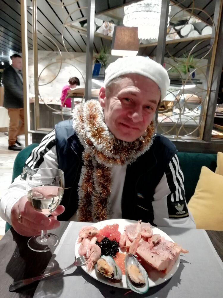  ,   Only sex rel, 57 ,   
