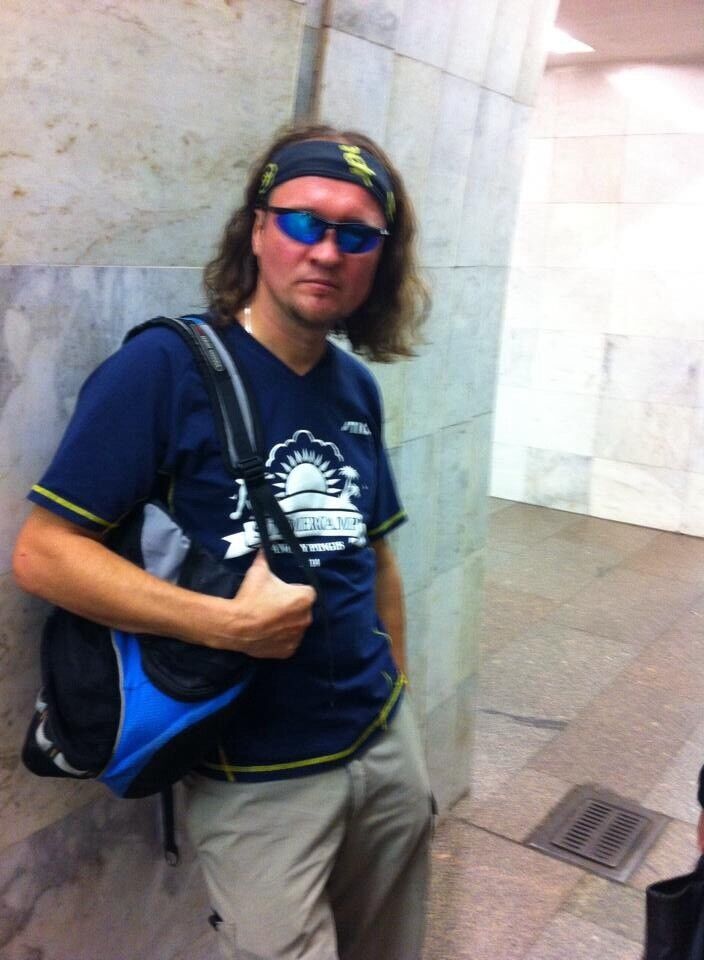  ,   Viktor, 50 ,   