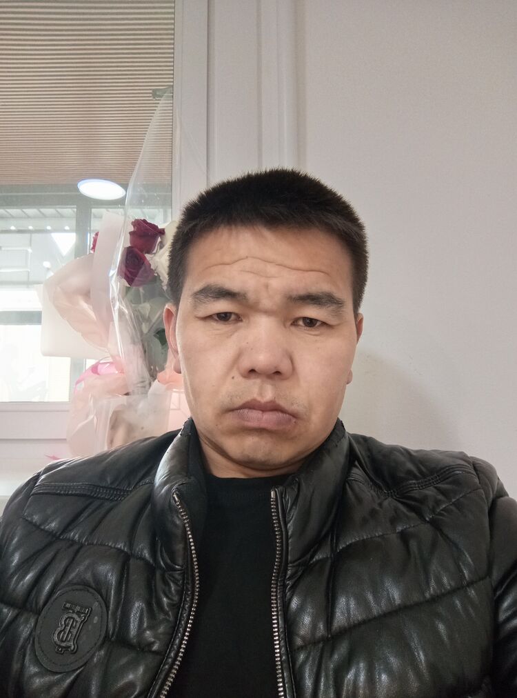  47079462  , 34 ,    