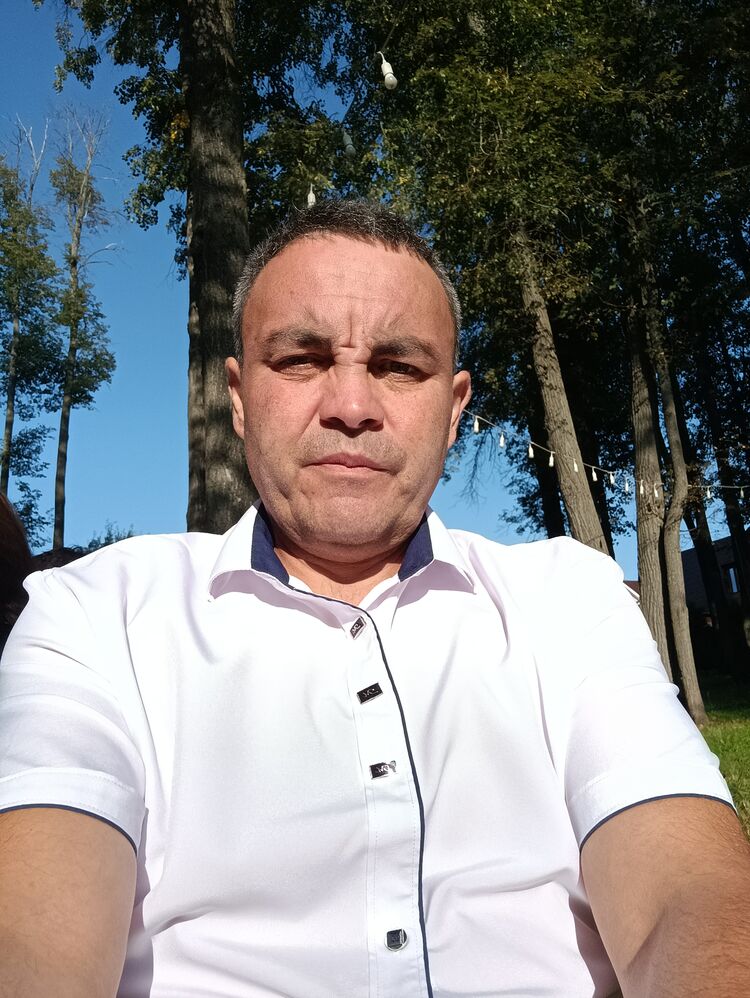  46981642  , 48 ,    
