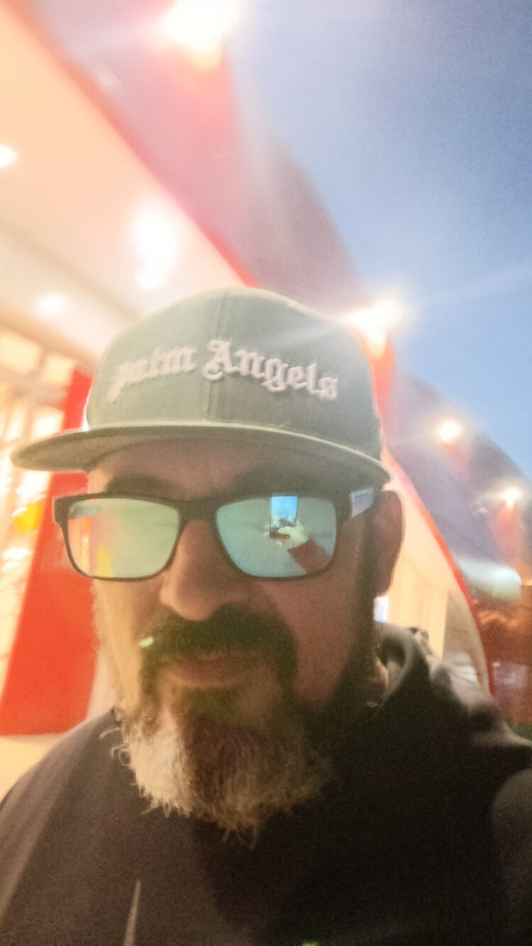  ,   Andre, 43 ,   ,   