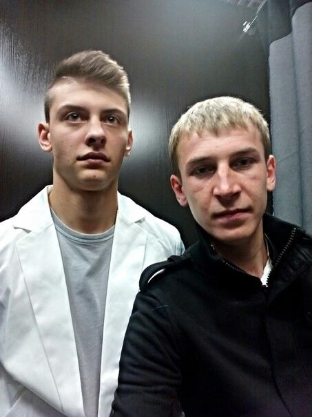  4975922  , 31 ,    Star