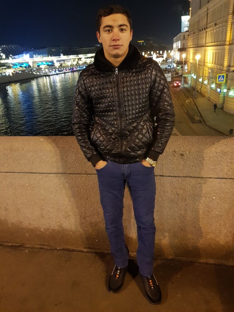 18802622  , 26 ,    