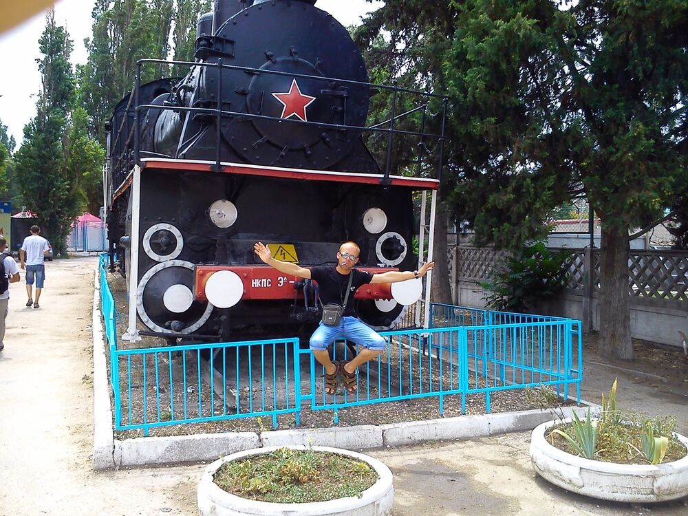  8455042  , 39 ,    