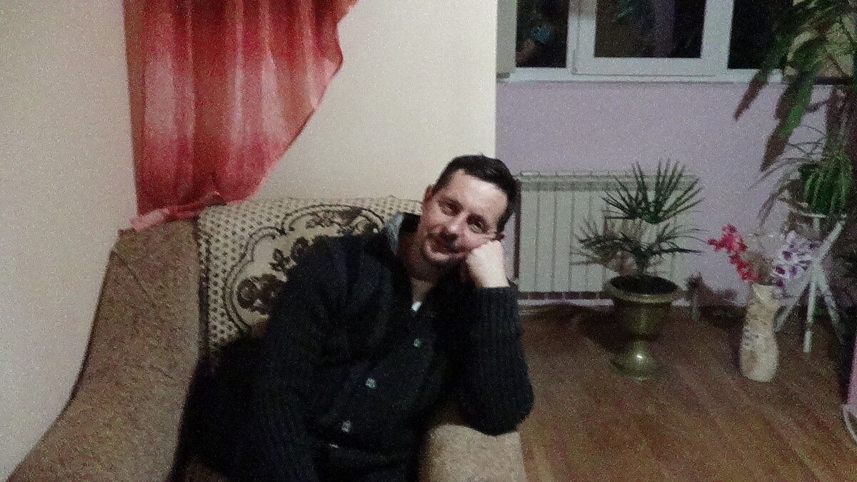  8810322  , 57 ,    -