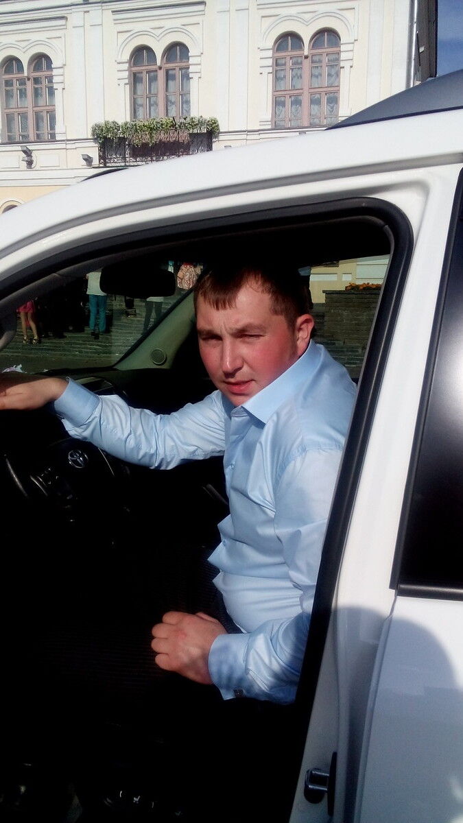  7436932  Oleg, 36 ,    